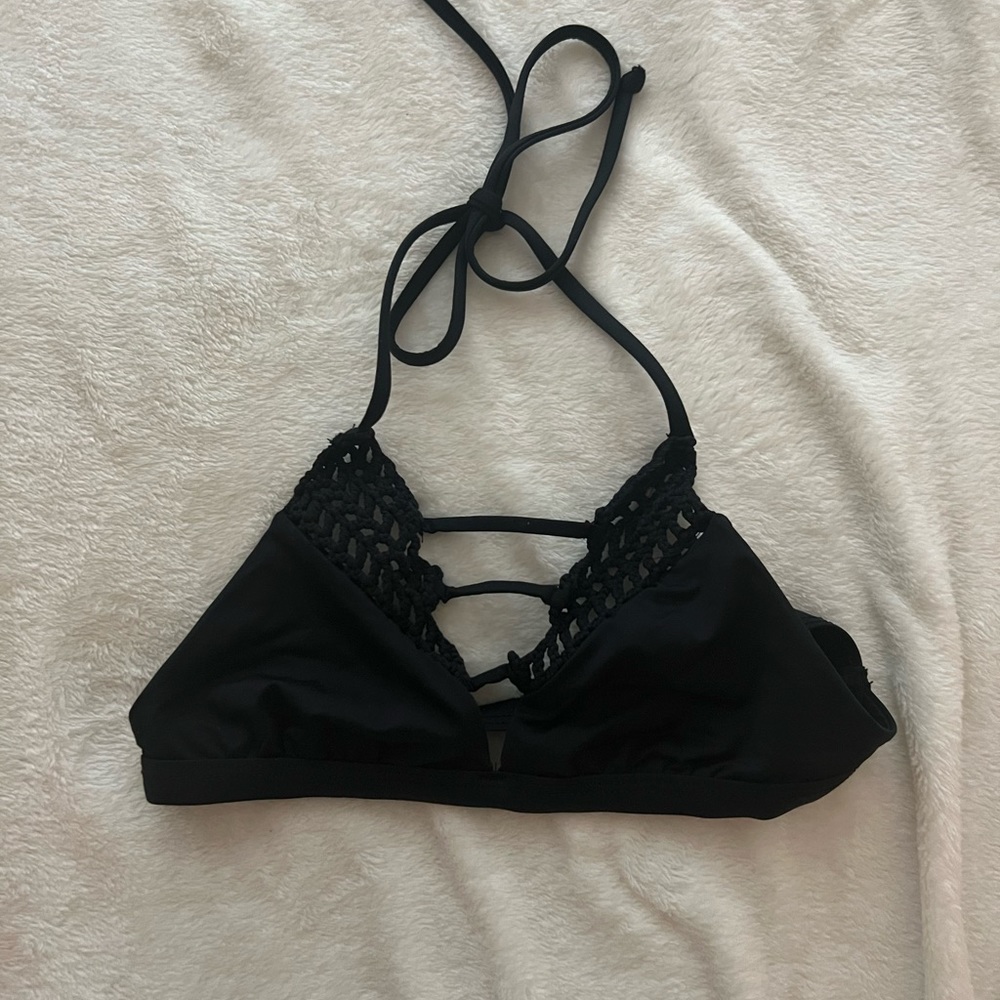 Frankie’s crochet black bikini top